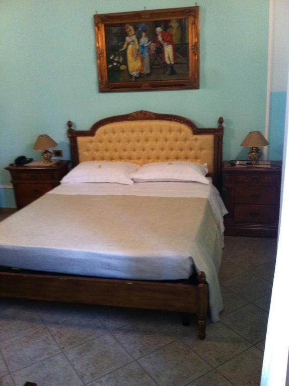 Hotel San Leo Sessa Aurunca Room photo